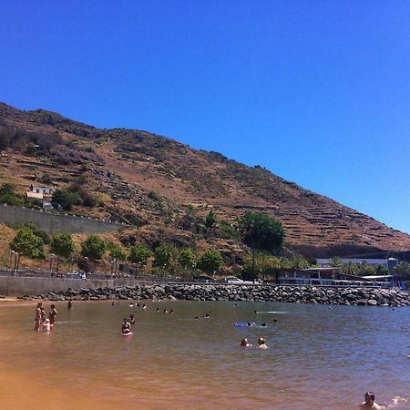 Apartment Machico Near The Beach Exteriör bild